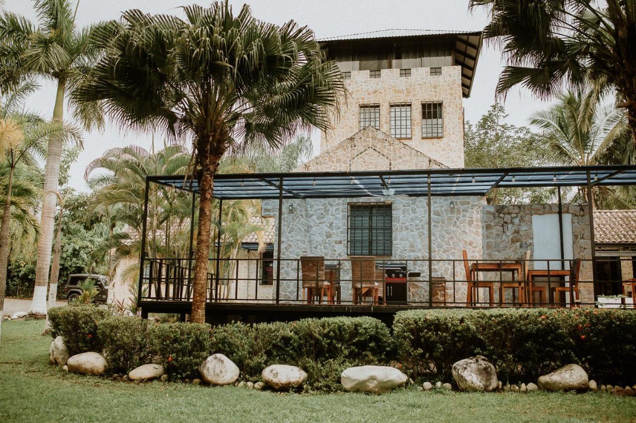 Castillo Tambor Resort & Restaurant Extérieur photo