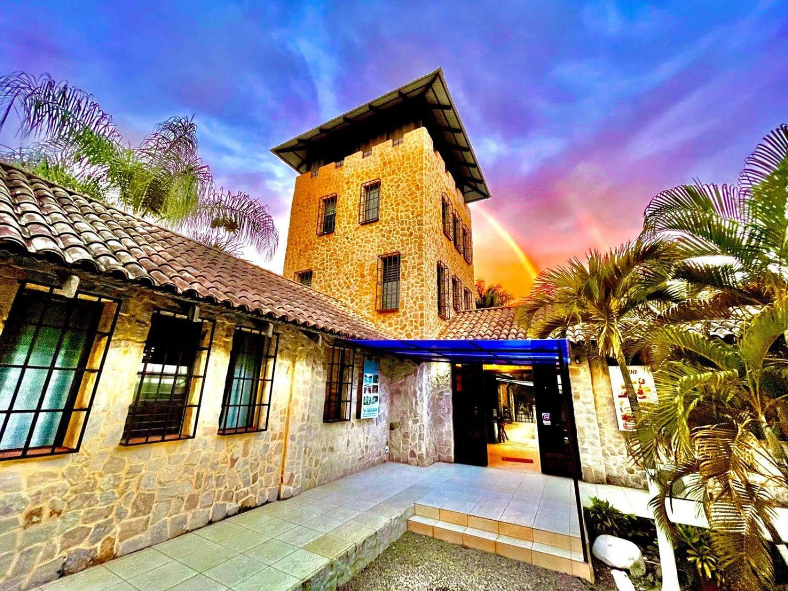 Castillo Tambor Resort & Restaurant Extérieur photo